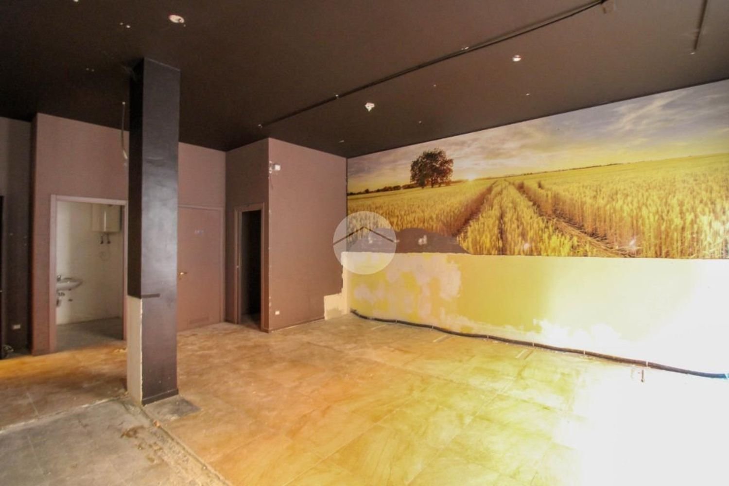 85m² Commercial property in Codogno, Italy No. 222982