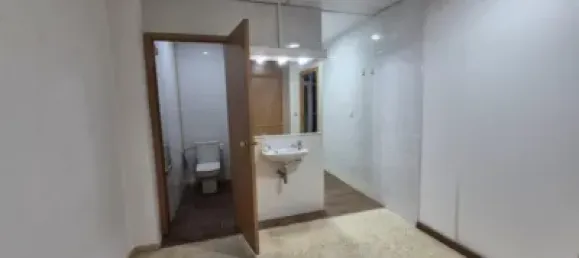 Коммерческая недвижимость 220м² в Пинеда-де-Мар, Испания № 115357 10