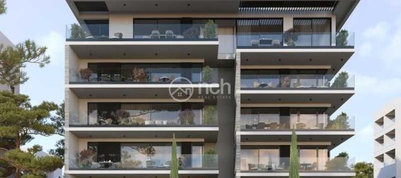 3 bedrooms Apartment in Limassol, Cyprus No. 16384 5