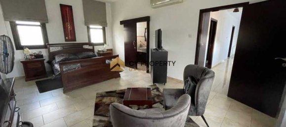 5 bedrooms Commercial property in Aradippou, Cyprus No. 7510 11