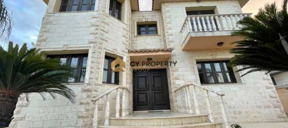 5 bedrooms Commercial property in Aradippou, Cyprus No. 7510 2