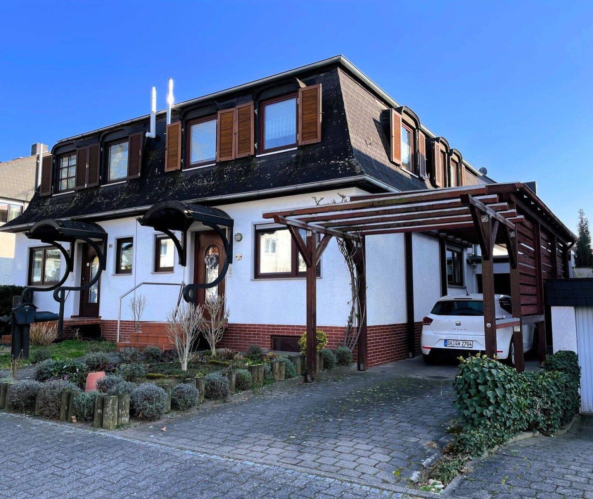 Adosado de 5 habitaciónes en Darmstadt-Dieburg, Germany No. 232550