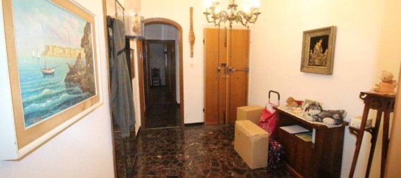 Apartamento de 3 habitaciónes en Genoa, Italy No. 36733 24