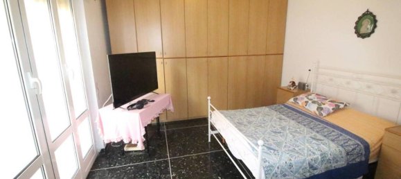 Apartamento de 3 habitaciónes en Genoa, Italy No. 36733 21