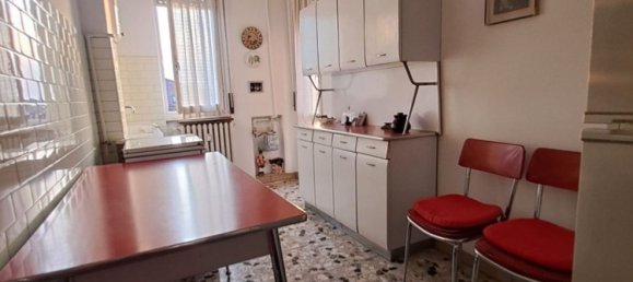 3 rooms Apartment in Cinisello Balsamo, Italy No. 339021 13