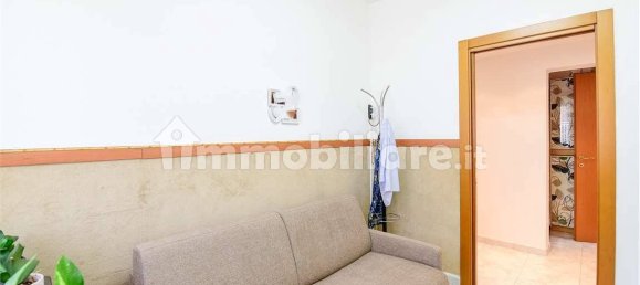 3-salle Appartement à Paderno Dugnano, Italy No. 362149 8