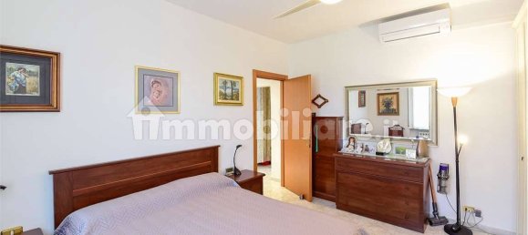 3-salle Appartement à Paderno Dugnano, Italy No. 362149 6