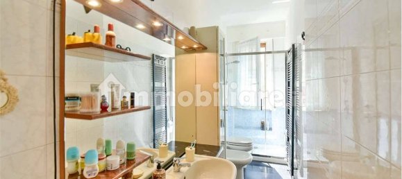 3-salle Appartement à Paderno Dugnano, Italy No. 362149 9