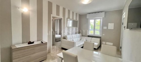 3 bedrooms Apartment in Desenzano del Garda, Italy No. 370574 10