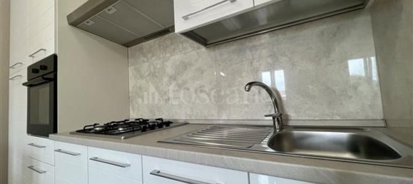 3 bedrooms Apartment in Desenzano del Garda, Italy No. 370574 8