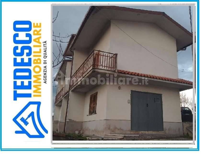 3 bedrooms Villa in Sant'Angelo a Cupolo, Italy No. 295229