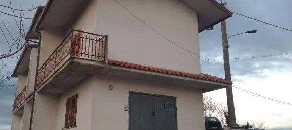 3 bedrooms Villa in Sant'Angelo a Cupolo, Italy No. 295229 2