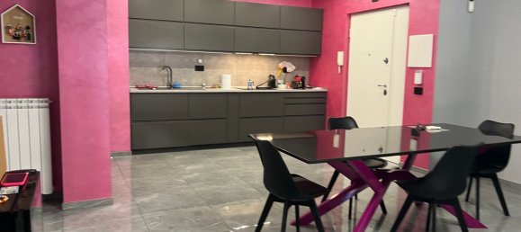 4 bedrooms Apartment in Rome, Italy No. 341795 11