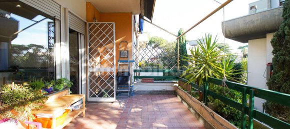 Apartamento de 2 dormitorios en Rome, Italy No. 335866 14