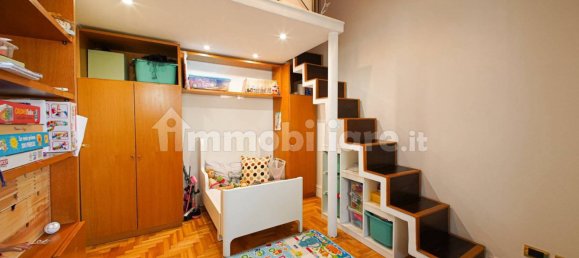 Apartamento de 2 dormitorios en Rome, Italy No. 335866 31