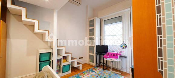 Apartamento de 2 dormitorios en Rome, Italy No. 335866 15