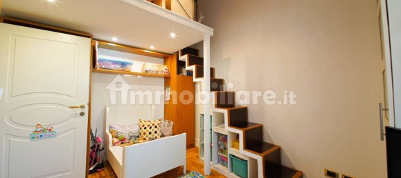 Apartamento de 2 dormitorios en Rome, Italy No. 335866 16