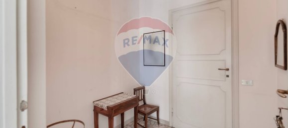 6 bedrooms Villa in Sulbiate, Italy No. 288474 7