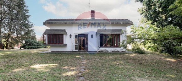 6 bedrooms Villa in Sulbiate, Italy No. 288474 41