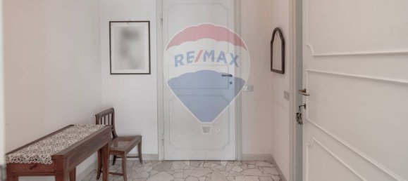 6 bedrooms Villa in Sulbiate, Italy No. 288474 6