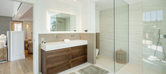 Villa de 5 dormitorios en Marbella, Spain No. 136035 15