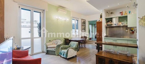 6 bedrooms Apartment in Milan, Italy No. 374360 4