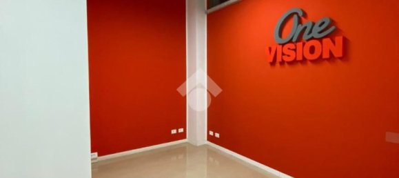 178m² Commercial property in Verona, Italy No. 135429 28