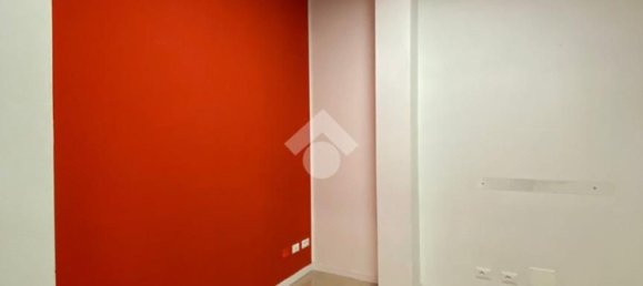 178m² Commercial property in Verona, Italy No. 135429 19