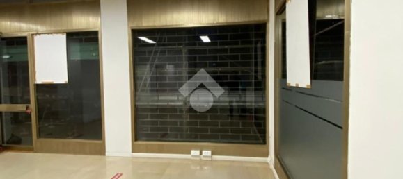 178m² Commercial property in Verona, Italy No. 135429 23