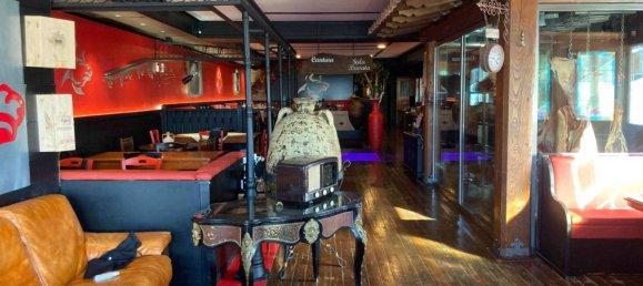 4 rooms Commercial property in Anzio, Italy No. 357311 14