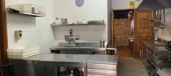 4 rooms Commercial property in Anzio, Italy No. 357311 34