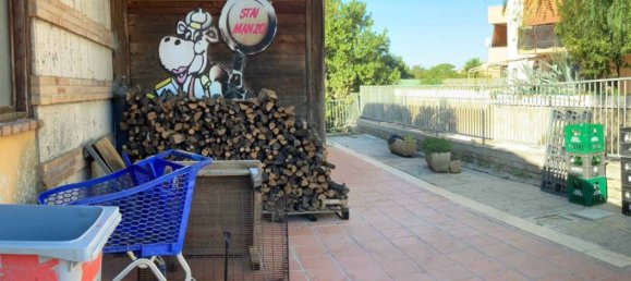 4 rooms Commercial property in Anzio, Italy No. 357311 9