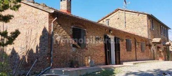 5-Zimmer Haus in San Gimignano, Italy, Nr. 220496 2