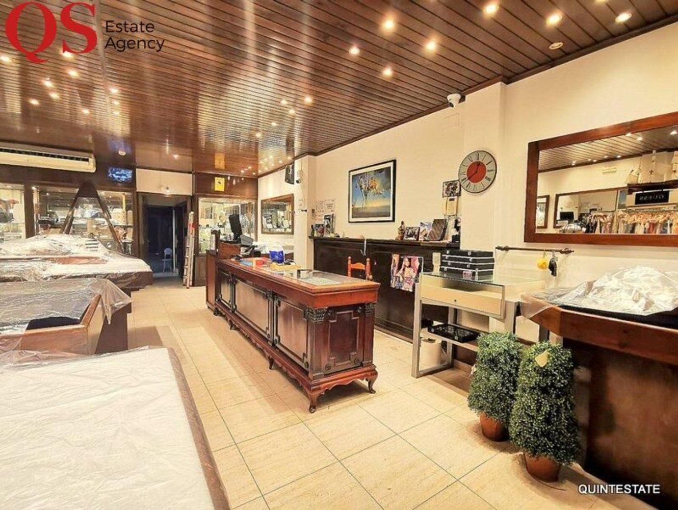  عقار تجاري في Empuriabrava, Spain 150متر مربع رقم 111816