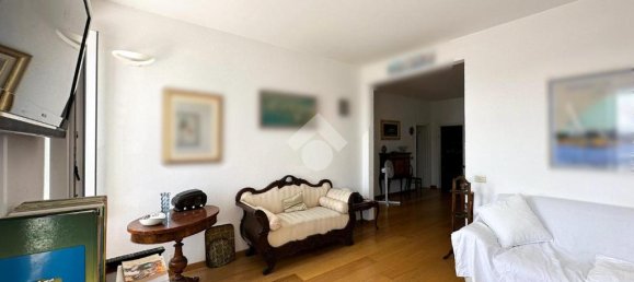 2 bedrooms Apartment in Savona, Italy No. 316293 8
