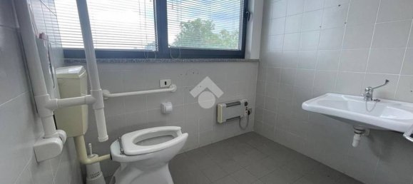 Lagerhaus in Legnano, Italy 900m², Nr. 282746 33