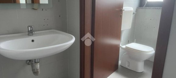 Lagerhaus in Legnano, Italy 900m², Nr. 282746 31