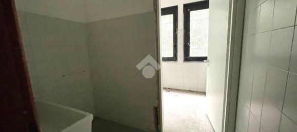 Lagerhaus in Legnano, Italy 900m², Nr. 282746 27