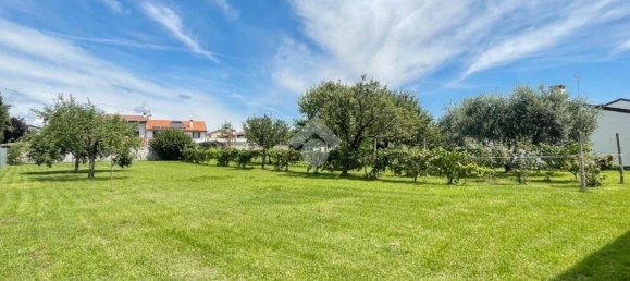 3 bedrooms House in Udine, Italy No. 294711 35