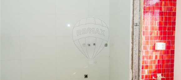 4 bedrooms House in Juncal, Portugal No. 26396 10