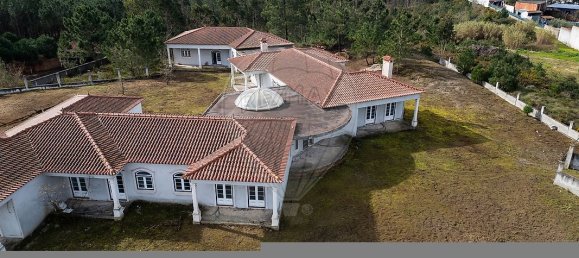 4 bedrooms House in Juncal, Portugal No. 26396 2