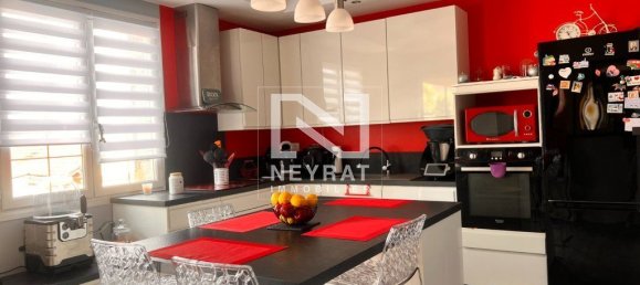 4 bedrooms House in Autun, France No. 289838 10