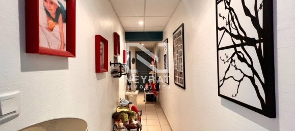 4 bedrooms House in Autun, France No. 289838 4