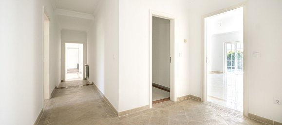 4 bedrooms House in Sintra, Portugal No. 312047 17