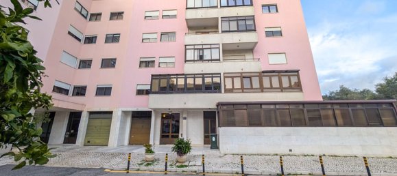 3 bedrooms Apartment in Lisbon, Portugal No. 107338 35