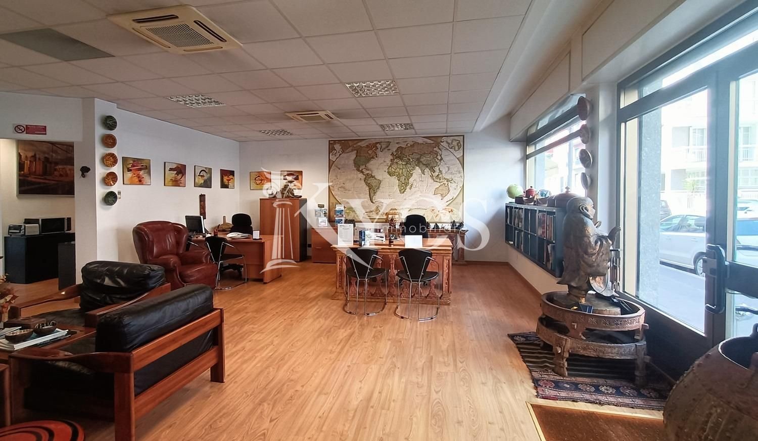 Gewerbliche Immobilie in Milan, Italy 202m², Nr. 248467