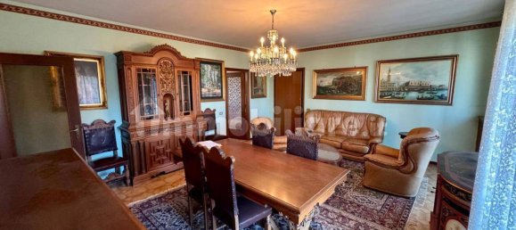 2 Schlafzimmer Penthouse in Mortara, Italy, Nr. 205863 3