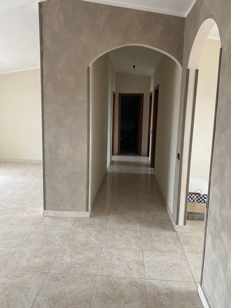 Apartamento de 6 divisões em Villaricca, Italy N.º 12008