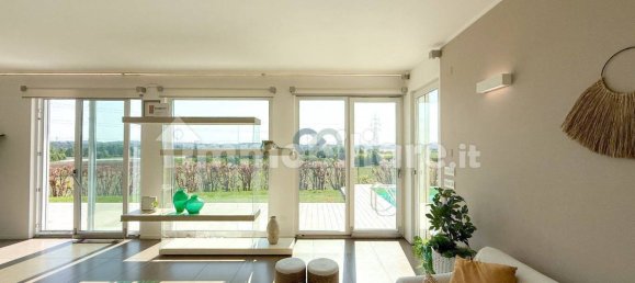 3 bedrooms Villa in Lonato del Garda, Italy No. 273283 17