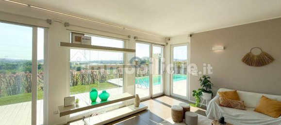 3 bedrooms Villa in Lonato del Garda, Italy No. 273283 16